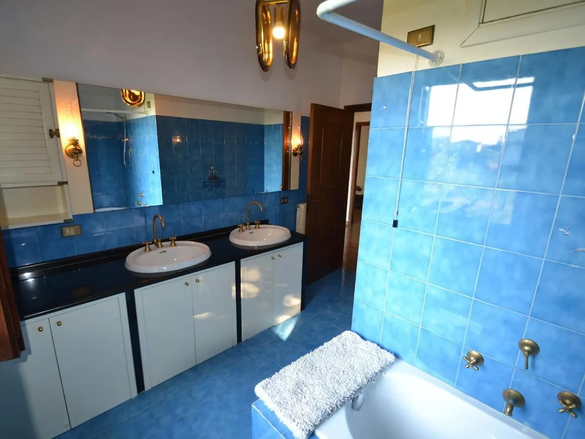 Holiday home Belvilla By Oyo Serena Marina di Massa